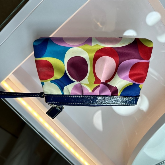 Coach wristlet multi colored - Picture 2 of 4